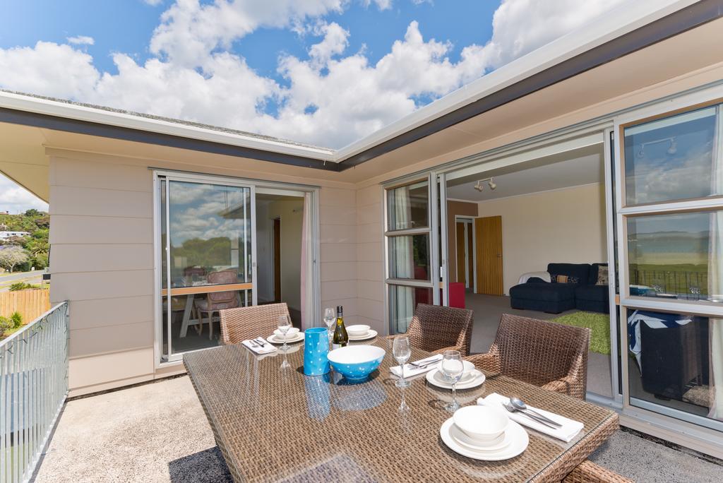 Waitangi Beach House Szoba fotó